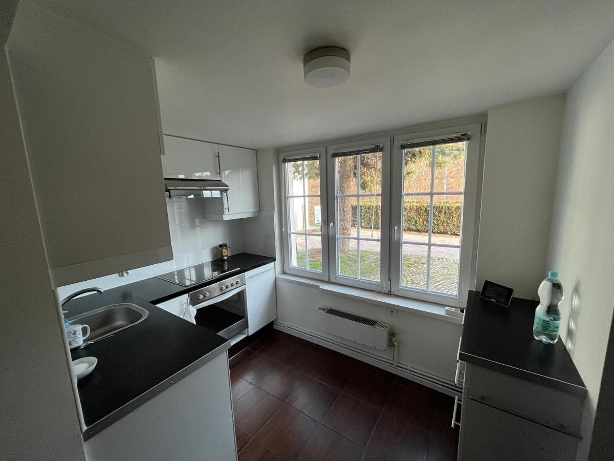 Zielone Wzgorze Hostel วาลบ์จิก ภายนอก รูปภาพ